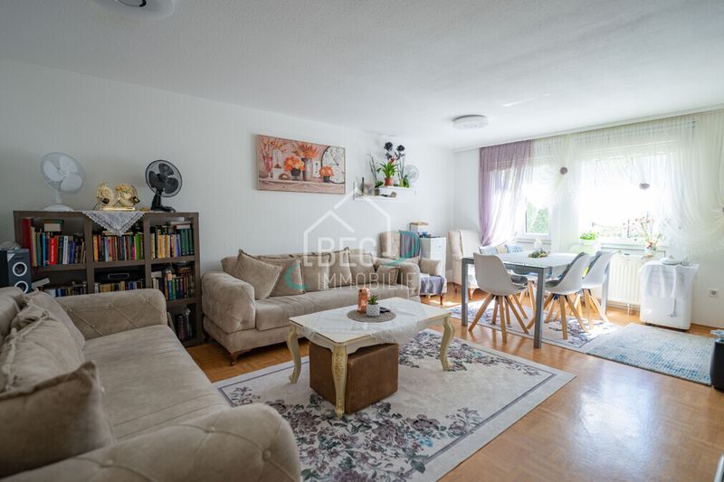 Attraktive 3-Zimmer-Wohnung mit Terrasse in ruhiger Lage